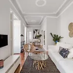 Elegant & Charming 2br Near Lxfactory Apartment *