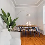 Apartment Elegant & Charming 2br Near Lxfactory Lissabon