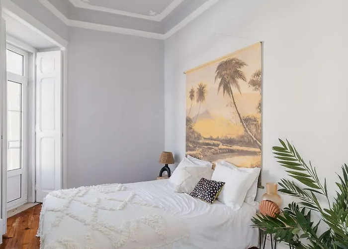 Elegant & Charming 2br Near Lxfactory 公寓 Lisboa